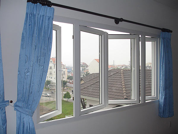 Bật tất cả điện và mở mọi cánh cửa