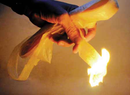 Cách đốt phong lông bằng giấy