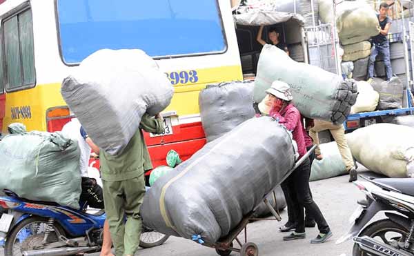 Cửu vạn chợ người