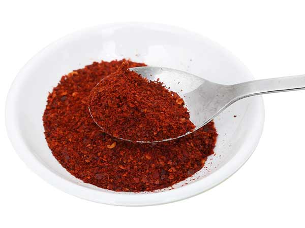 Diệt kiến trong tủ quần áo bằng nguyên liệu tự nhiên