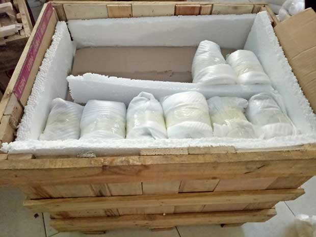 Đóng gói bát đĩa khi chuyển nhà