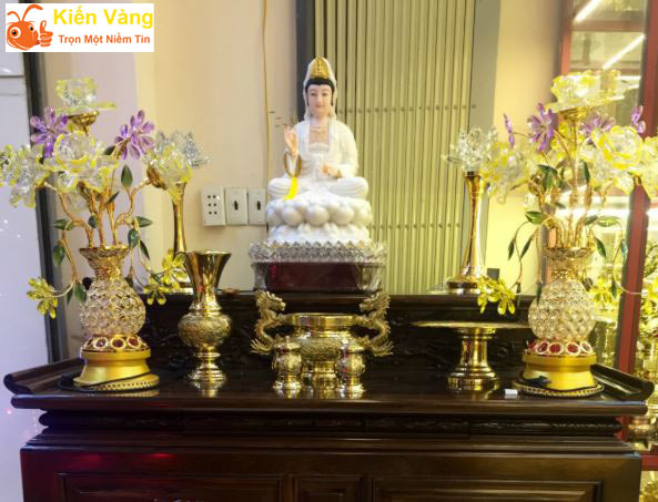 Mơ thấy bàn thờ Phật