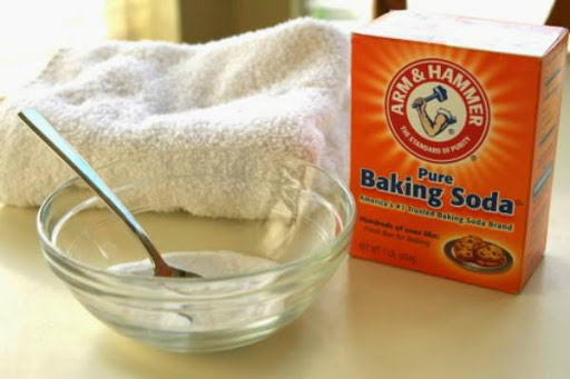 Sử dụng Baking Soda để tẩy vết bẩn bám tường