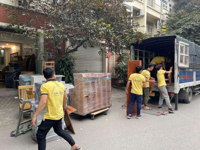 Việc chọn thời gian chính xác để bắt đầu việc chuyển nhà cũng là một yếu tố quan trọng.