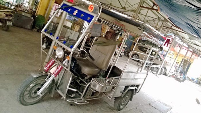 Xe thương binh chuyển nhà
