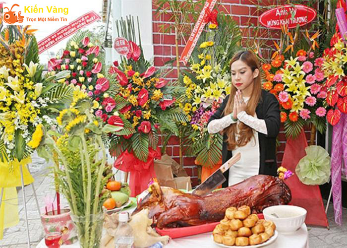 Ý nghĩa của cúng khai trương cửa hàng