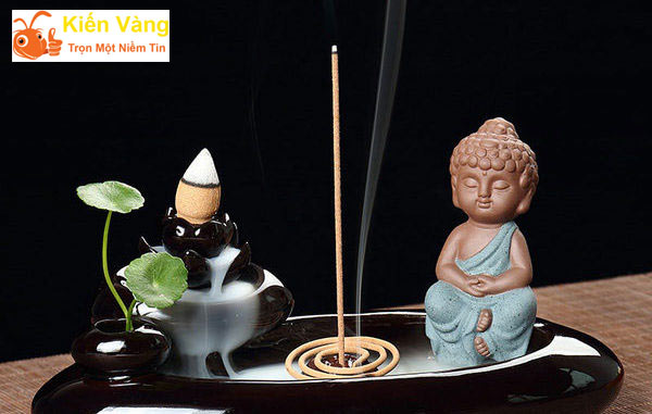 Ý nghĩa của đốt trầm hương xông nhà