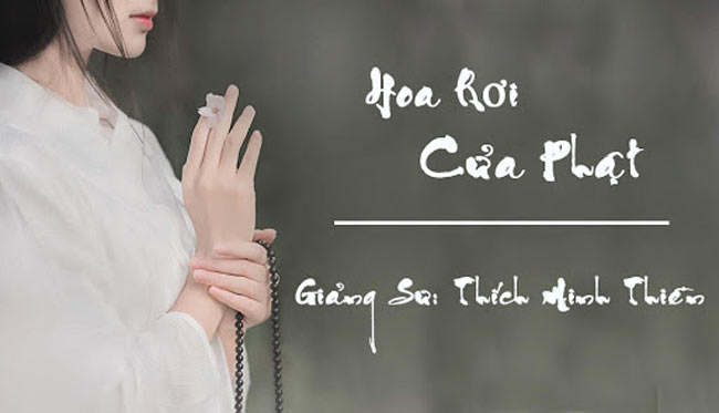 Ý nghĩa hoa rơi cửa Phật