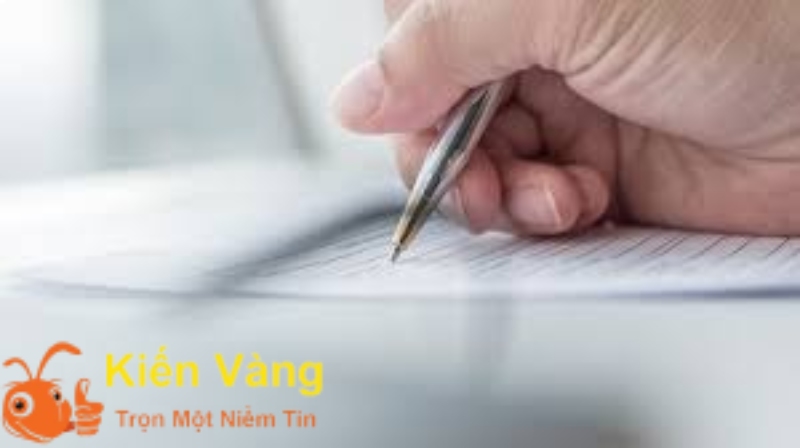 Mục đích của việc viết đơn này là để yêu cầu cơ quan nhà nước cấp phép xây dựng cho việc di dời nhà ở sang vị trí mới.